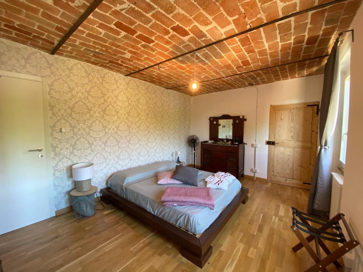 Il Noccioletto Bed & Breakfast Mombaruzzo Ngoại thất bức ảnh